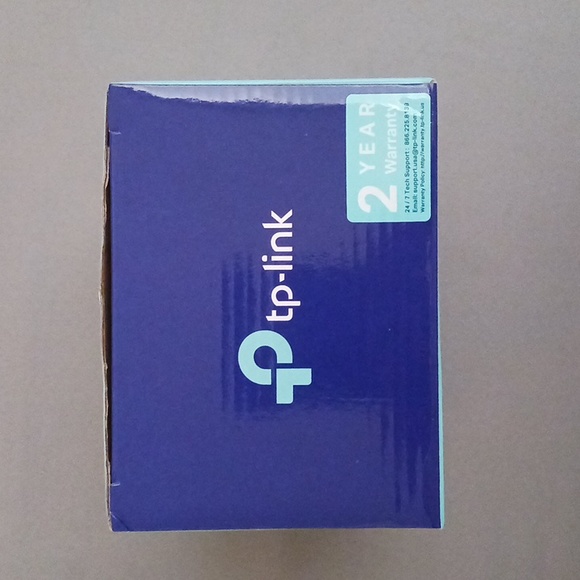 TP Link AV1000 Gigabit Powerline Ethernet Adapter Kit - Picture 5 of 7